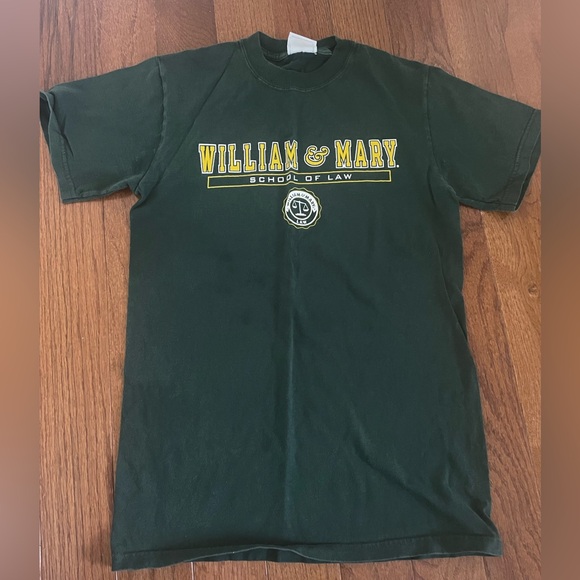 William & Mary Law School Champion shirt - Picture 4 of 4
